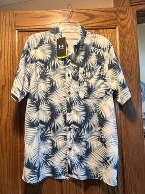 NWT Men's Under Armour UPF 50 Dockside Short Sleeve Button Down Shirt Size L